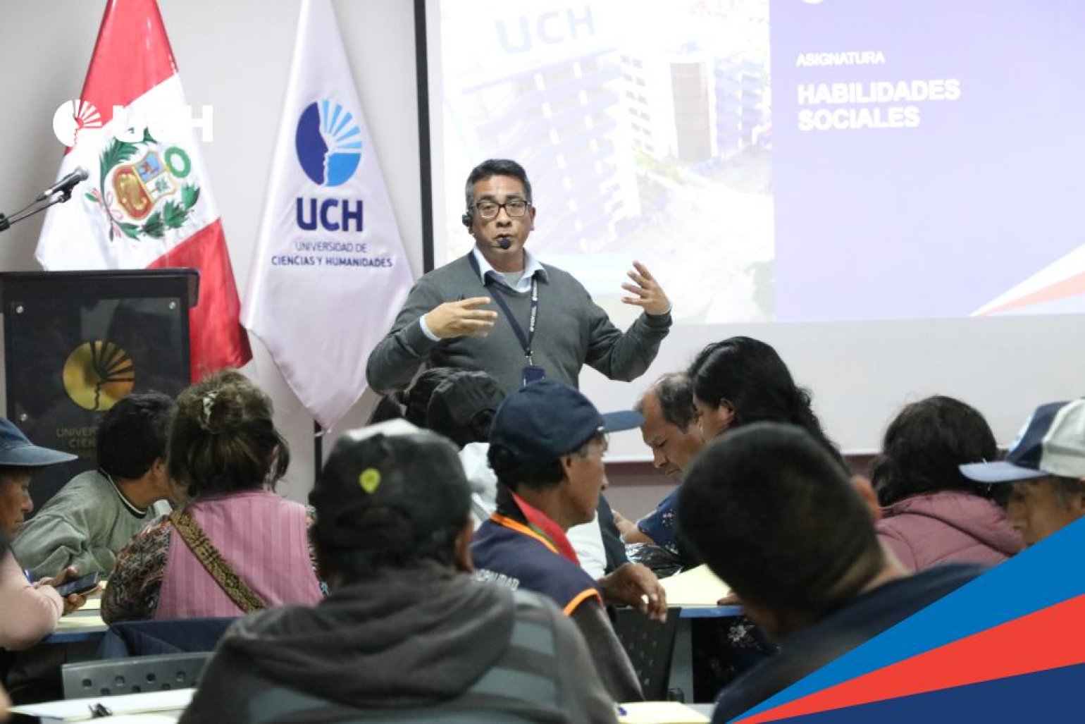 Recicladores de Los Olivos se capacitan en la UCH para fortalecer su labor y contribuir al desarrollo sostenible