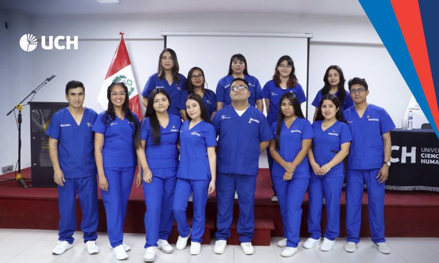 Estudiantes de Psicología de la UCH inician prácticas de campo con Ceremonia de Imposición de Uniformes